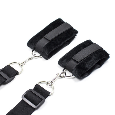 가장 인기 있는 제품 BDSM 노예제도 침대 애호가용 구속 키트